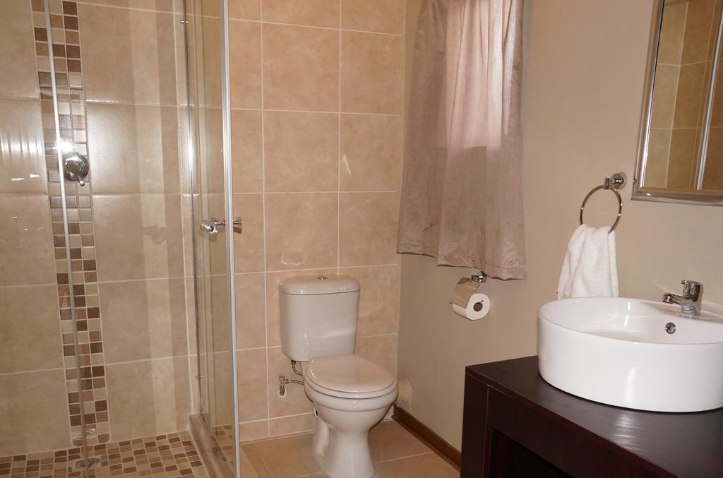 Mckala Guesthouse Kimberley Szoba fotó