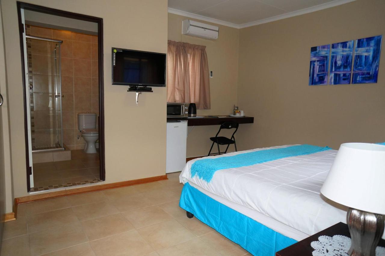 Mckala Guesthouse Kimberley Kültér fotó